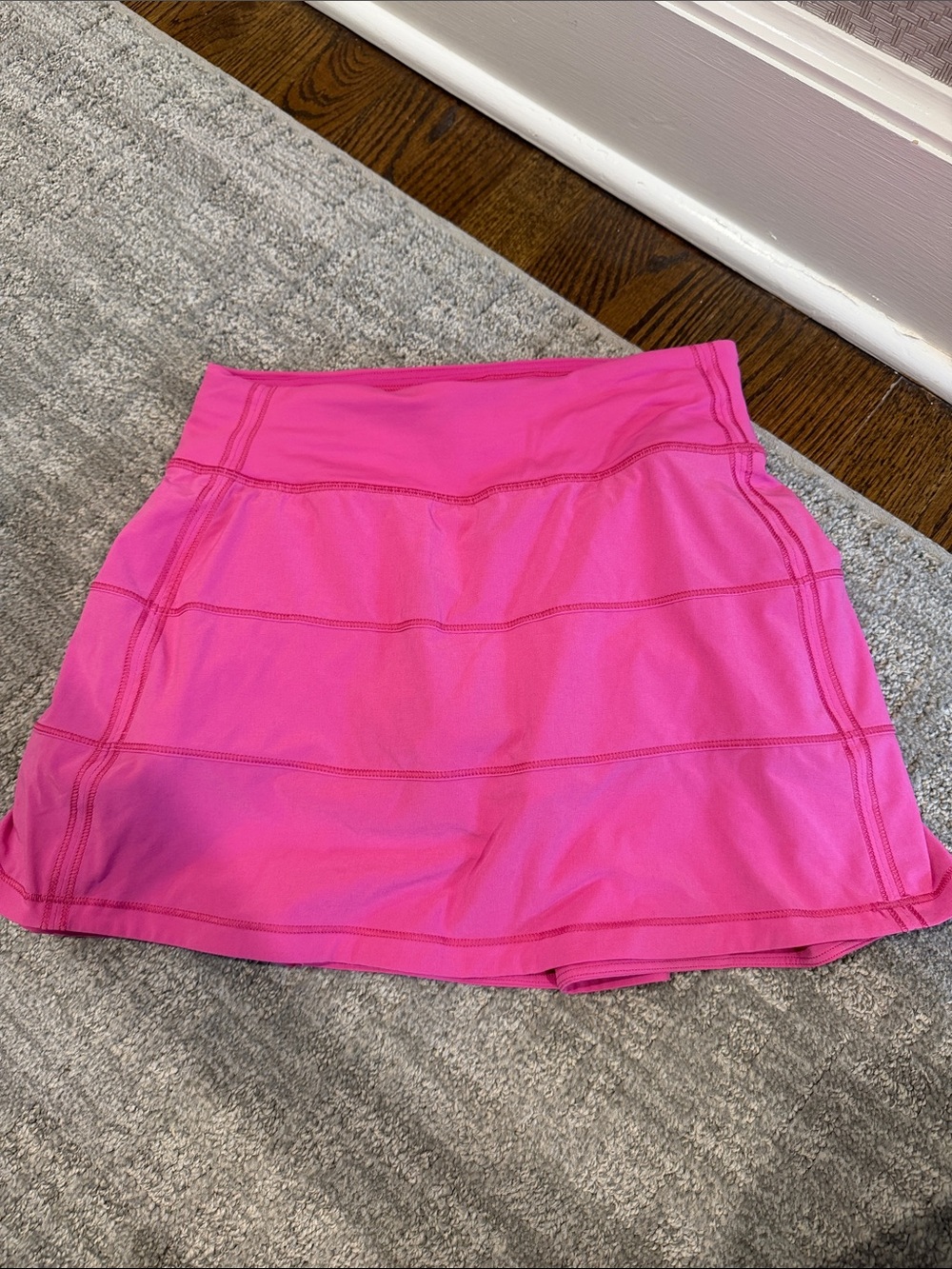 Lululemon Pace Rival Mid-Rise Skirt
Golf / tennis